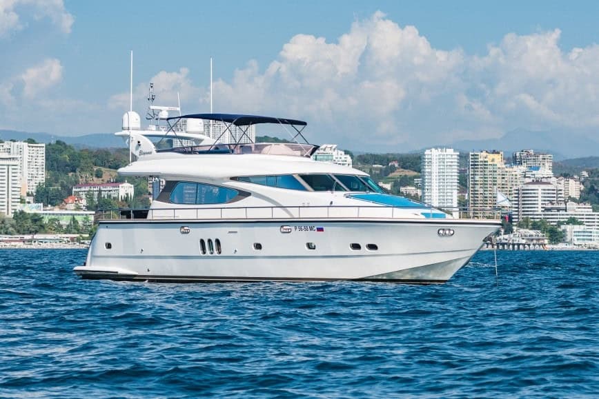 Яхта ALEXUM VIP Elegance 64