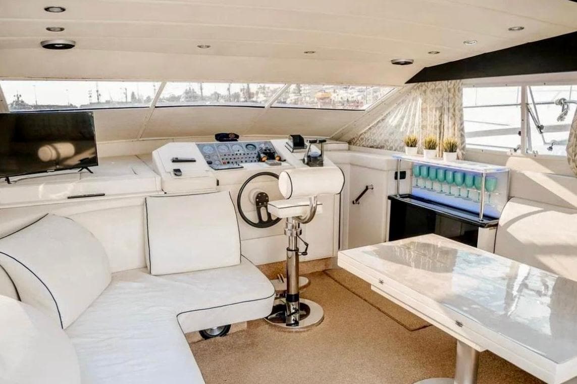 VIP-яхта Арго/SanLorenzo 229