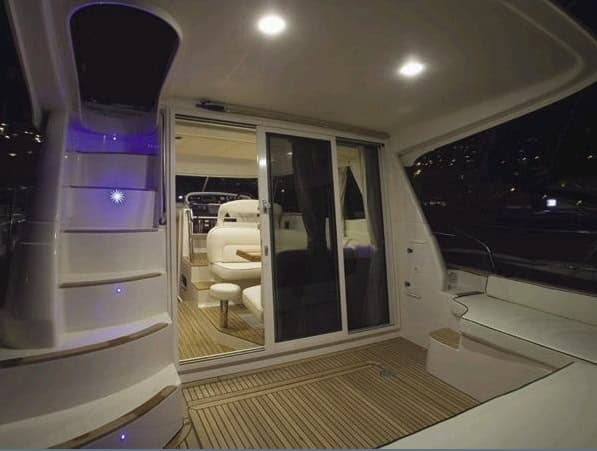 Моторная яхта Старт (ACM Excellence 38)