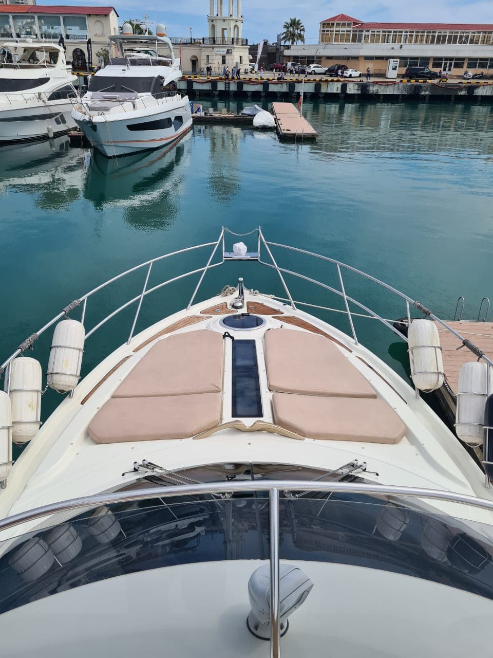 Яхта Cranchi Atlantique 43 «Валькирия»