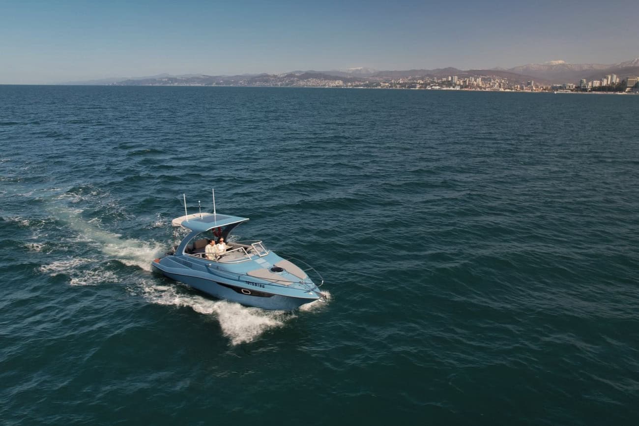 Катер BlueBoat Magniff 290 freeflight