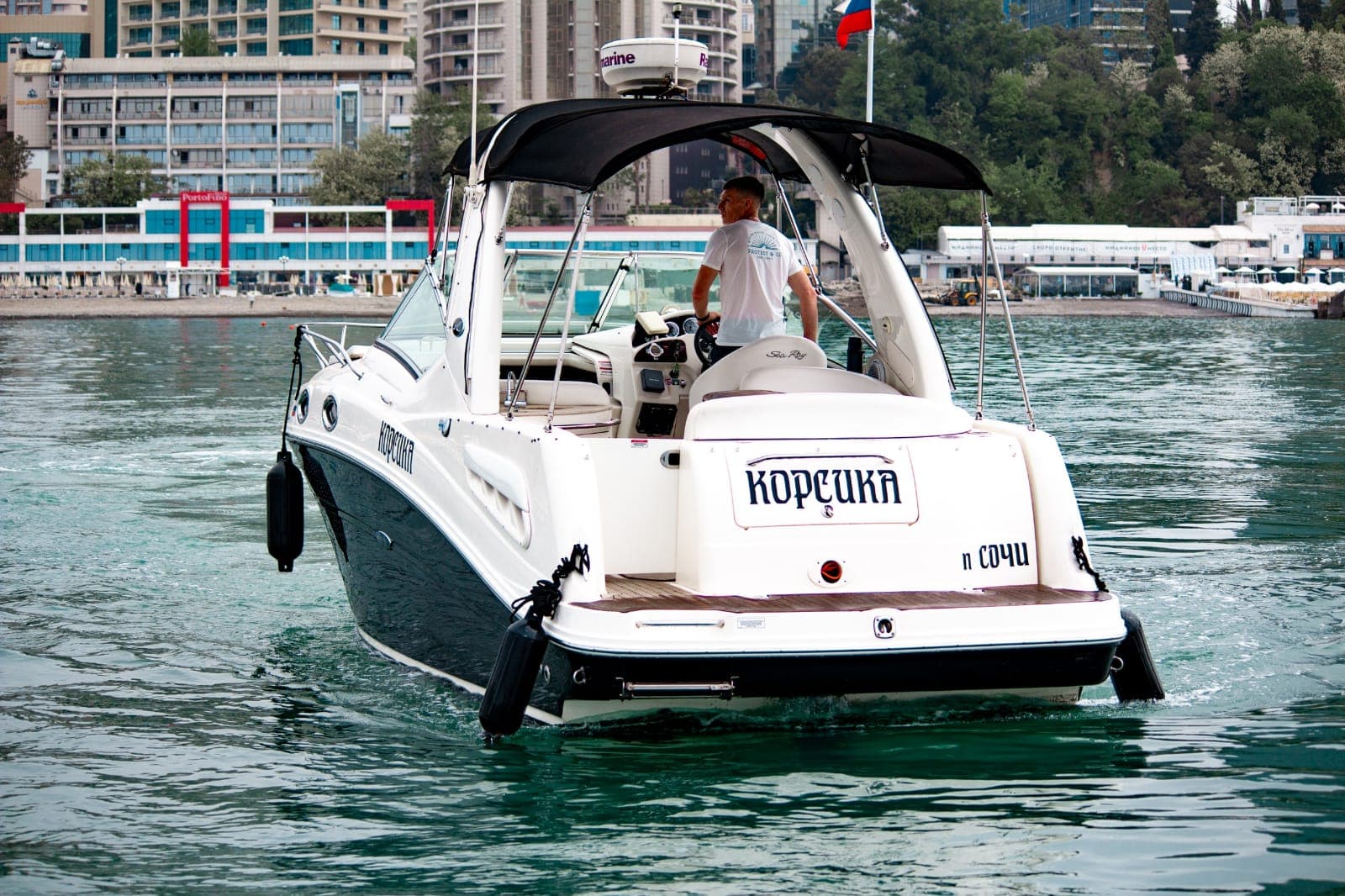 Катер Корсика Sea Ray 275