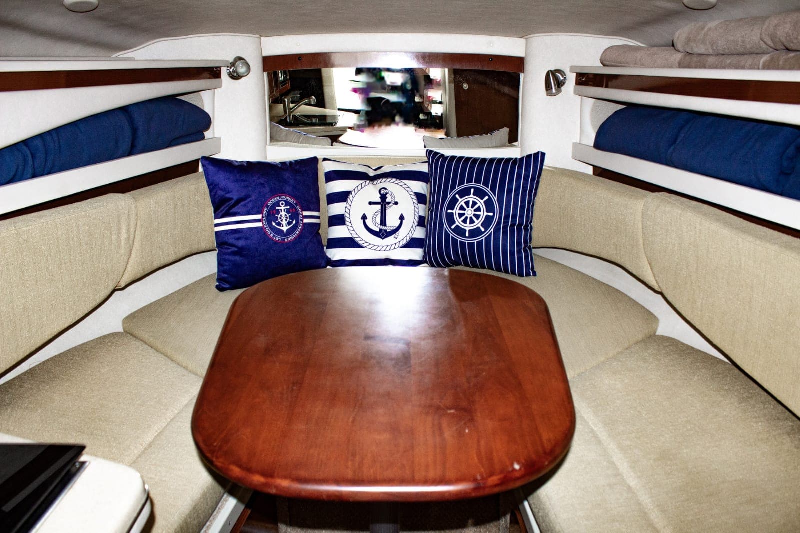 Катер Корсика Sea Ray 275