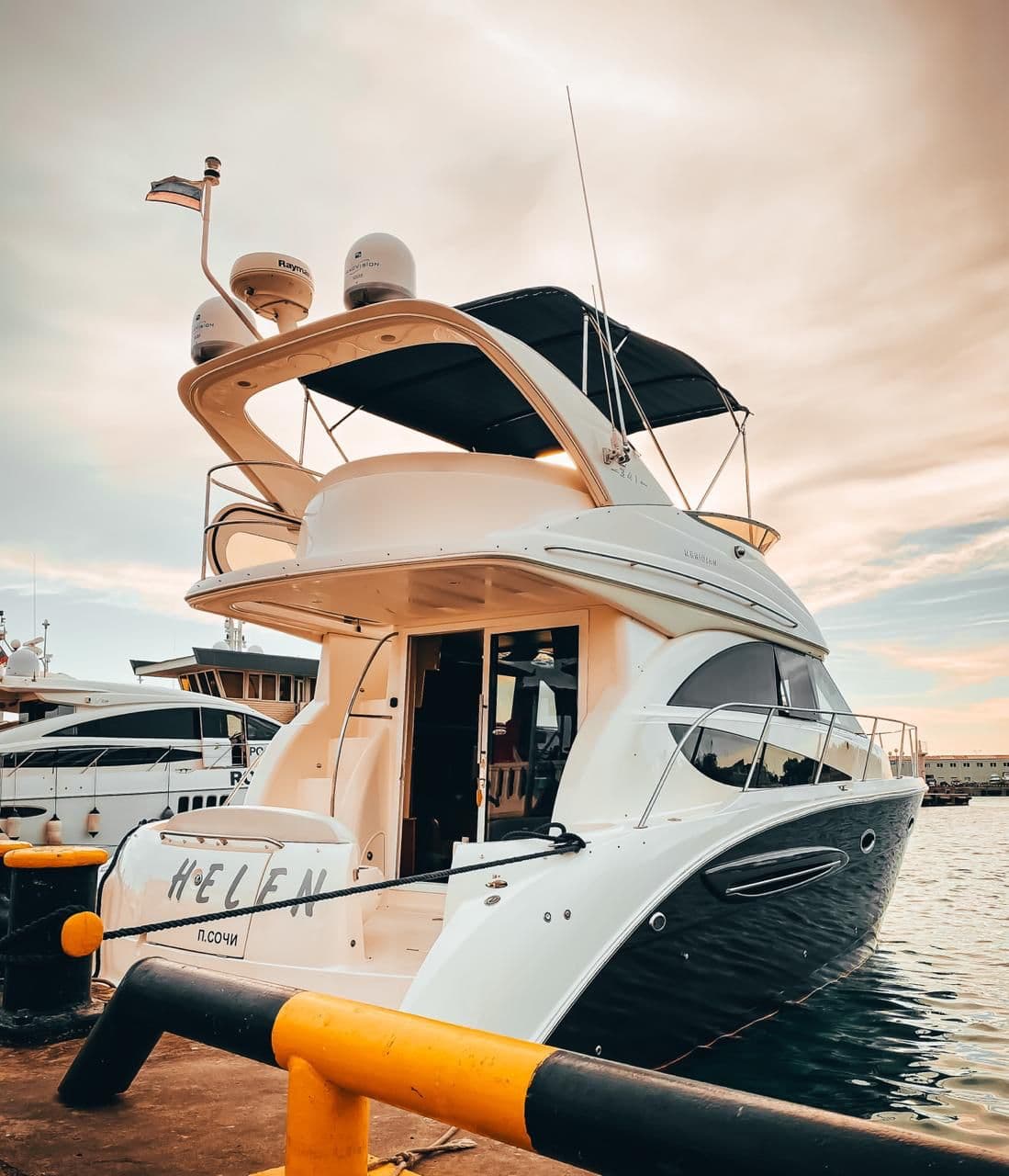 Яхта Кисс Meridian 341