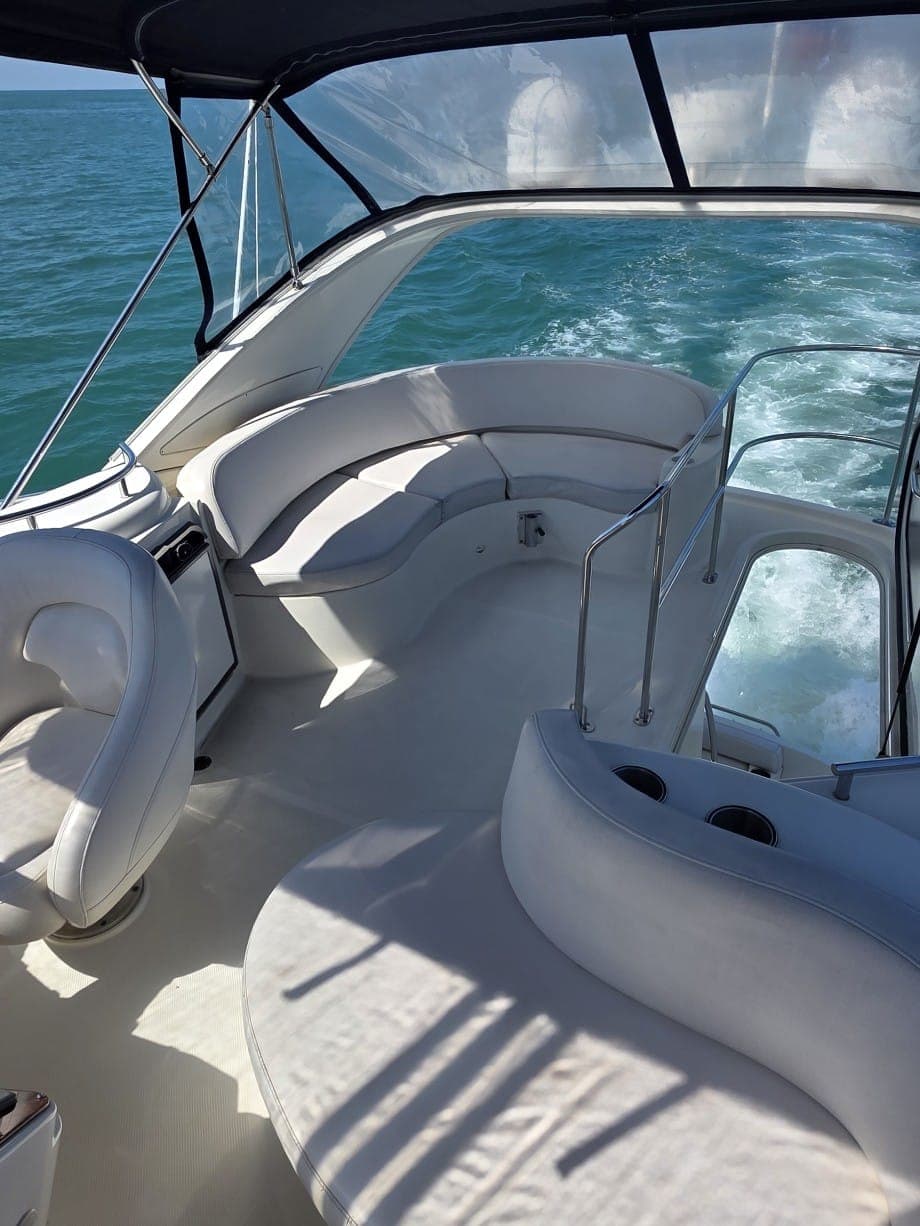 Яхта Кисс Meridian 341