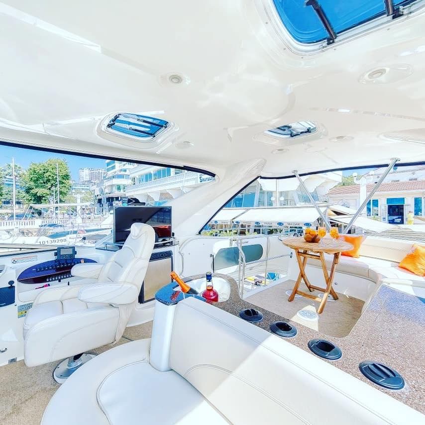Яхта Meridian 441 «Наутилус»