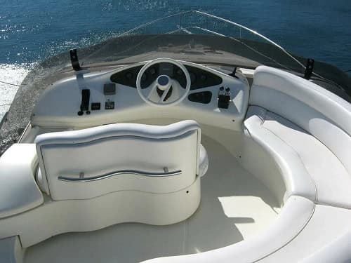 Моторная яхта AZIMUT 42 «Санторини»