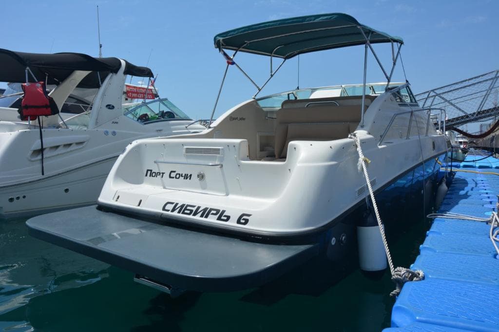 Моторная Яхта Crownline 235 «Сибирь 6»