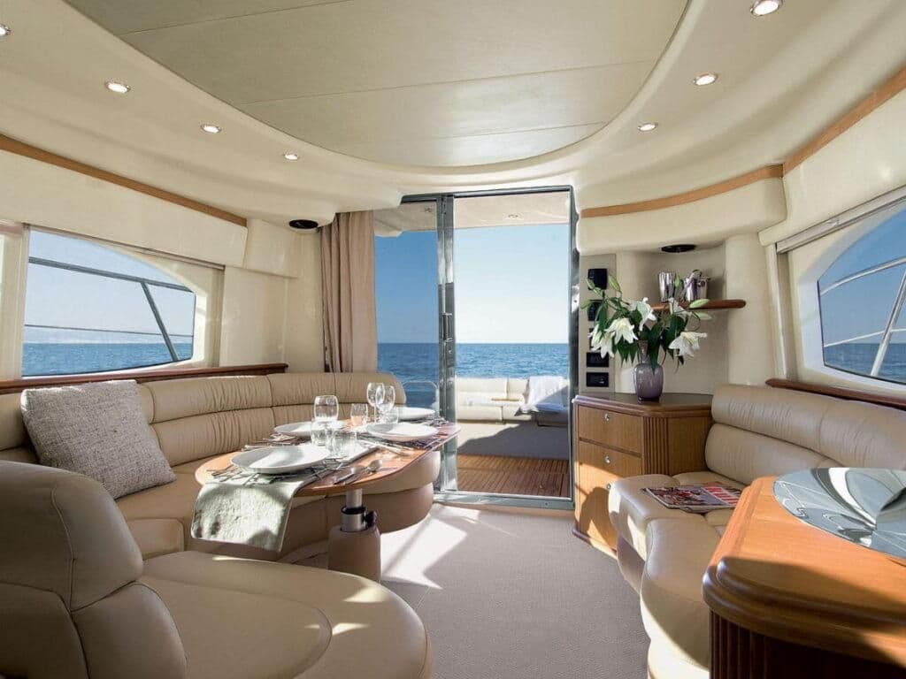 Моторная яхта AZIMUT 42 «Санторини»
