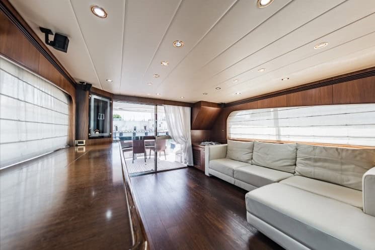 Яхта ALEXUM VIP Elegance 64