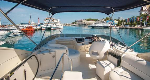 Яхта Кисс Meridian 341